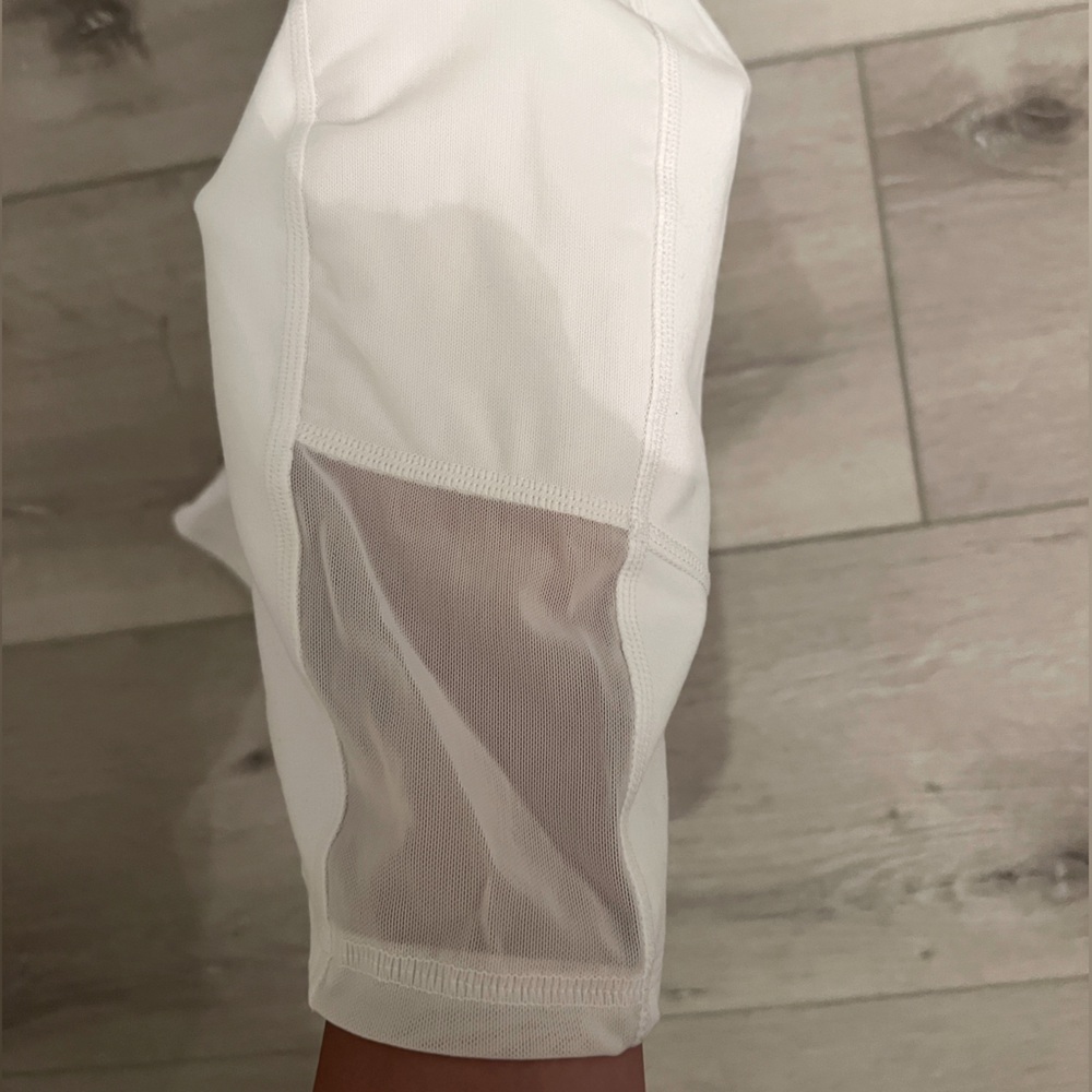 FABLETICS BIKER SHORTS - Picture 4 of 5